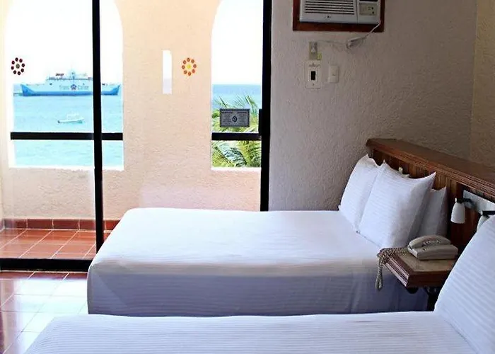 Hotel Casa Bahia Cozumel - Adults Only 3*