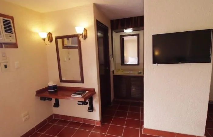Hotel Casa Bahia Cozumel - Adults Only 3*