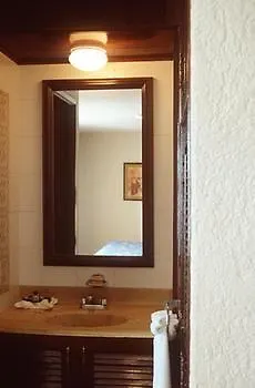 Hotel Casa Bahia Cozumel - Adults Only 3*