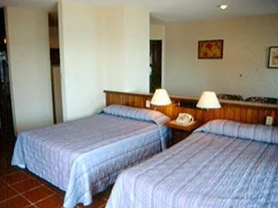 Hotel Casa Bahia Cozumel - Adults Only 3*